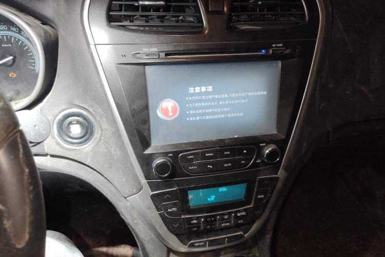 Used GAC Trumpchi GS5 2012 2.0L Automatic Two-Wheel Drive Anniversary Edition
