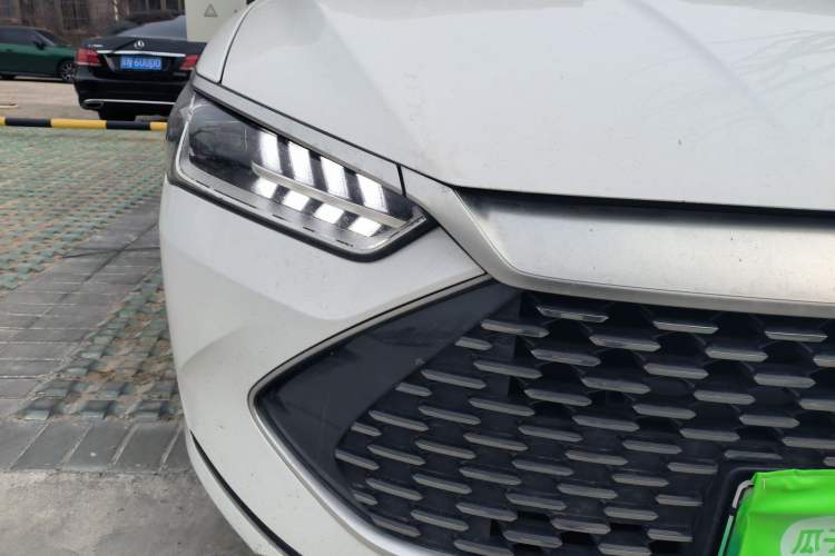 Used BYD Qin PLUS 2023 Champion Edition DM-i 120KM Leading Model