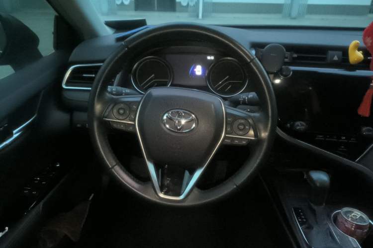 Used Toyota Camry 2019 2.0G Luxury Edition China VI Standard Steering Wheel