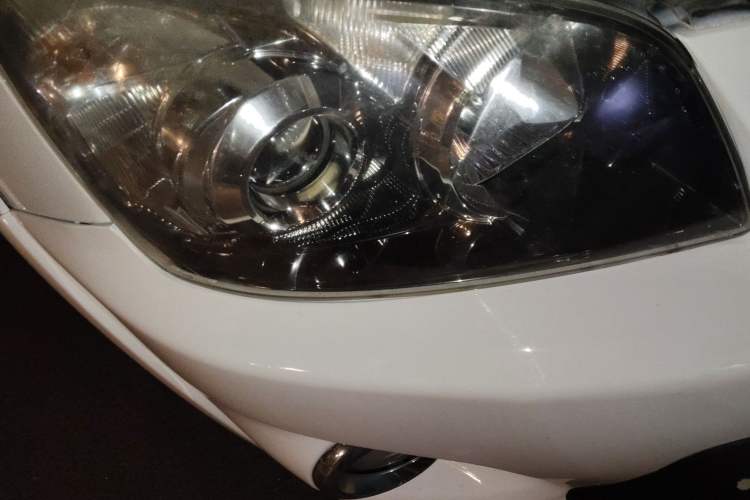 Used Toyota RAV4 2013 Special Edition 2.0L Automatic Classic Right Front Headlight