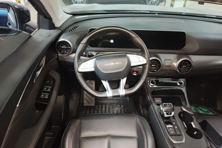 Used FORTHING T5 EVO 2021 1.5TD DCT Diamond Edition Steering Wheel