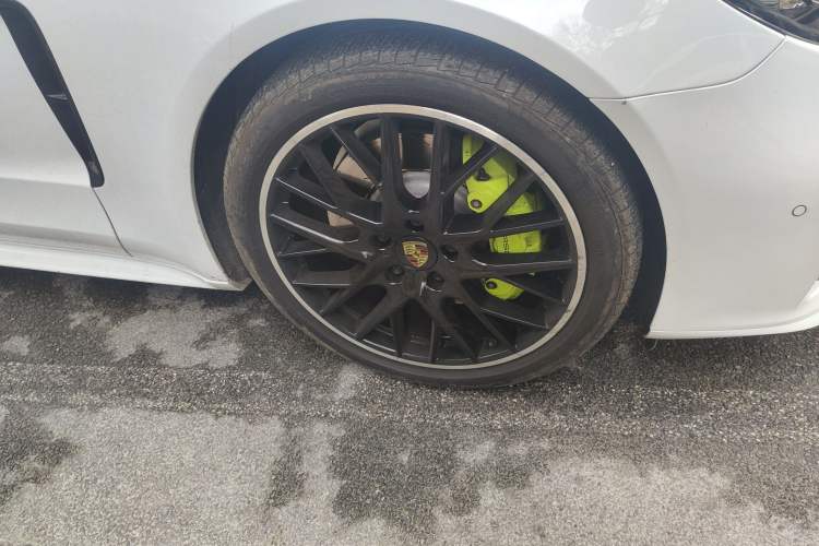 Used Porsche Panamera 2017 Panamera 4 E-Hybrid Executive Long Wheelbase 2.9T
