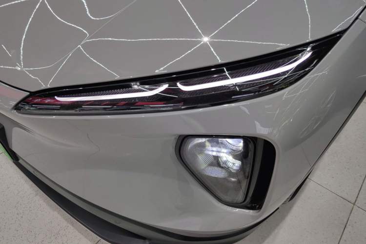 Used Nio ES6 2023 75 kWh Left Front Headlight