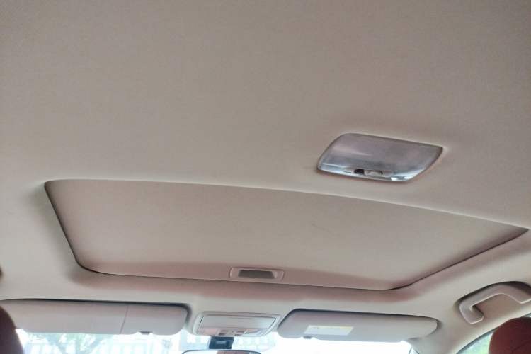 Used Honda CR-V 2016 2.0L two-wheel drive Urban Edition