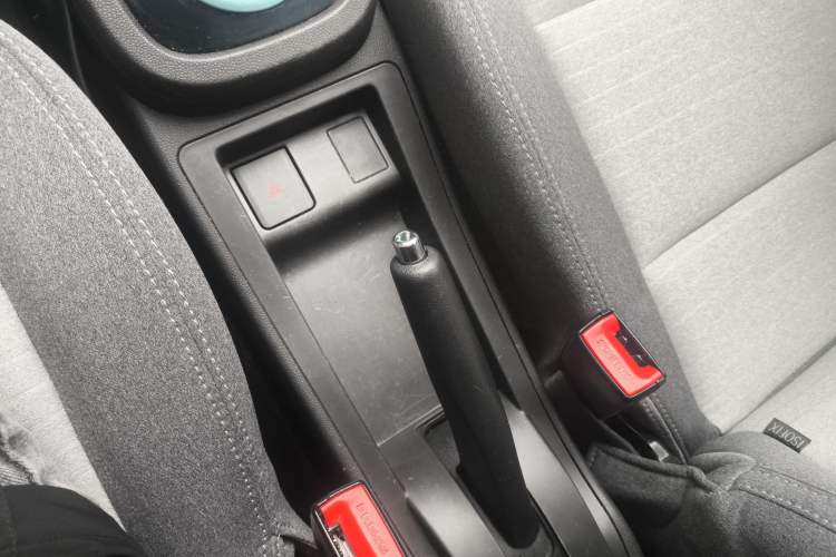 Used Chery QQ Little Ant 2021 150 000 Yuan Ant Fan Edition Ant Trend Version Lithium-Ion Battery