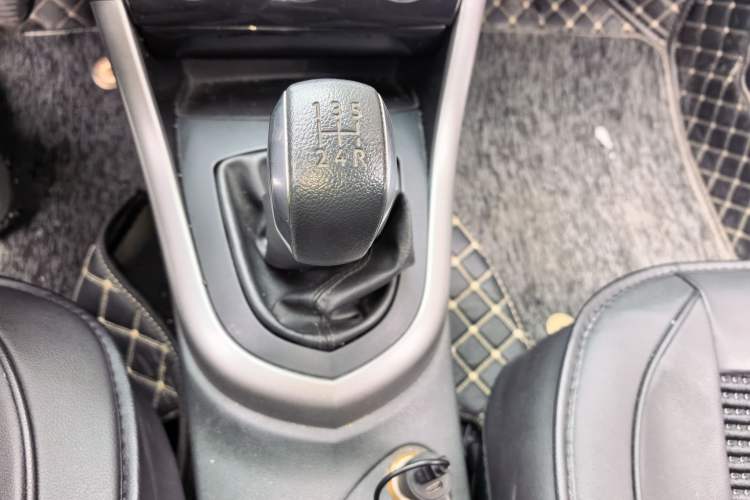 Used Peugeot 408 2013 2.0L Manual Comfort Edition