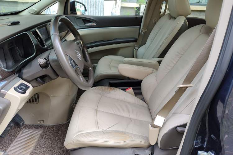 Used Buick GL8 2013 3.0L GT Luxury Business Haoya Edition Left Front Seat