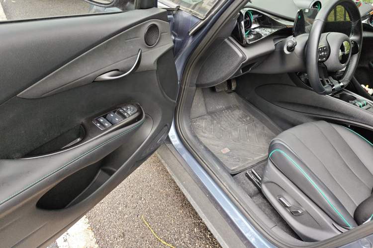 Used BYD Dolphin 2024 Honor Edition 420km Freedom Version Driver Seat