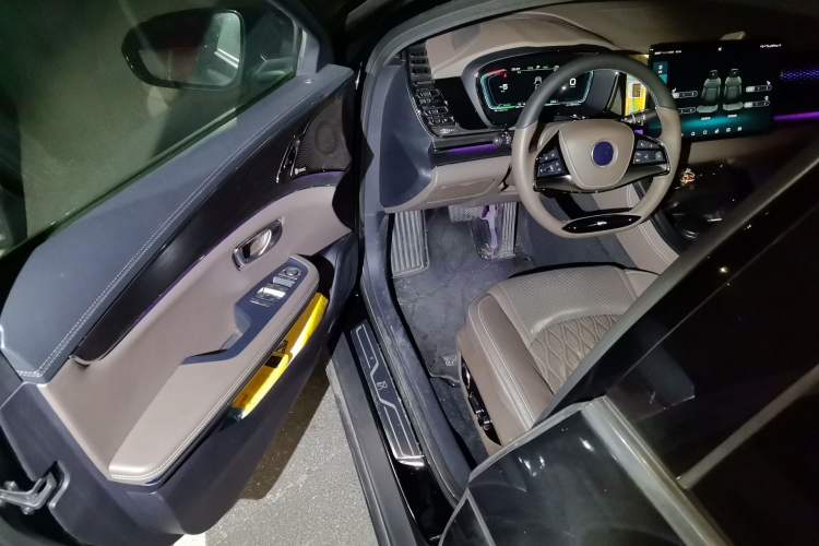 Used BYD Han 2020 DM Four-Wheel Drive Performance Edition Prestige Model Driver Seat