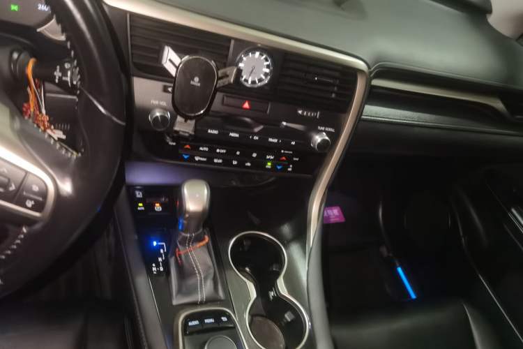 Used Lexus RX 2016 300 Two-Wheel Drive Elite Version China V Standard Audio And AC Panel