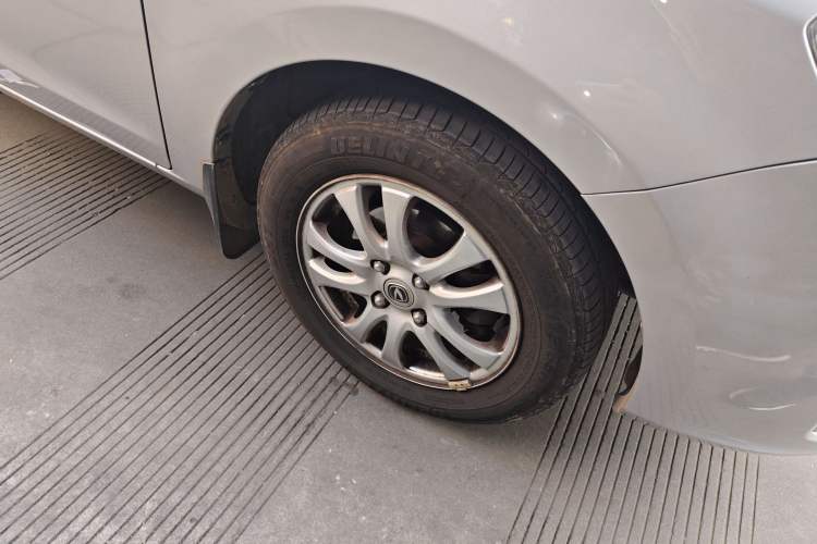 Used Changan Alsvin V3 2012 1.3L Manual Luxury Version China IV Standard