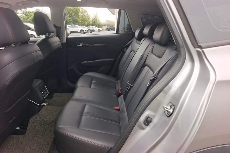 Used Dongfeng Aeolus Yixuan GS 2020 230T Automatic Yueyu Version Left Rear Seat