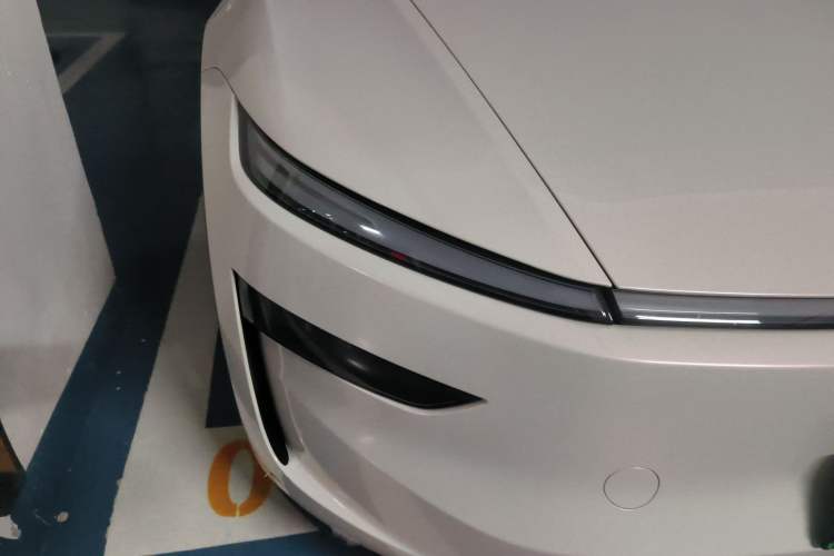 Used Tesla Model Y 2025 Rear-Wheel Drive First Edition