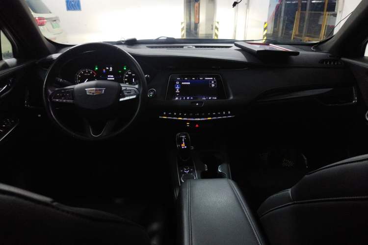 Used Cadillac XT4 2021 28T Two-Wheel Drive Tech Edition