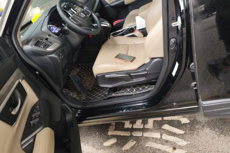 Used Honda CR-V 2021 240TURBO CVT 2WD Comfort Version Left Front Seat