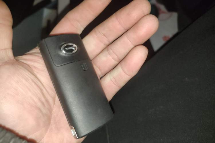 Used GAC Trumpchi GS8 2017 320T Two-Wheel Drive Luxury Smart Connectivity Version (7 Seats) Interior 1