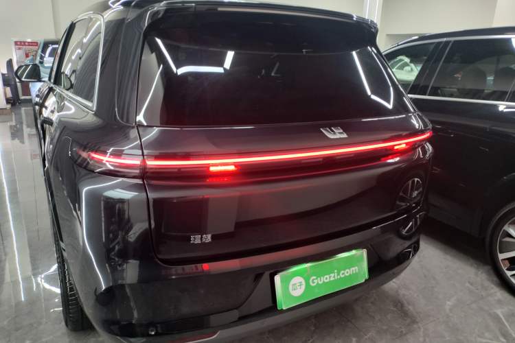 Used Li Auto L8 2025 Max Smart Refresh Edition Exterior 4