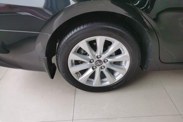 Used Toyota Camry 2019 Revised Version 2.0G Luxury Edition
