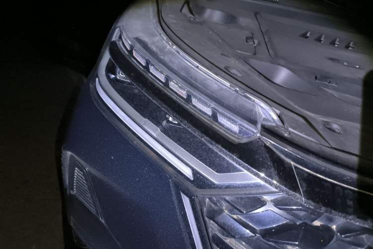 Used Chery Tiggo 8 PRO 2024 Champion Edition 290T Two-Wheel Drive Shining Version 5 Seats