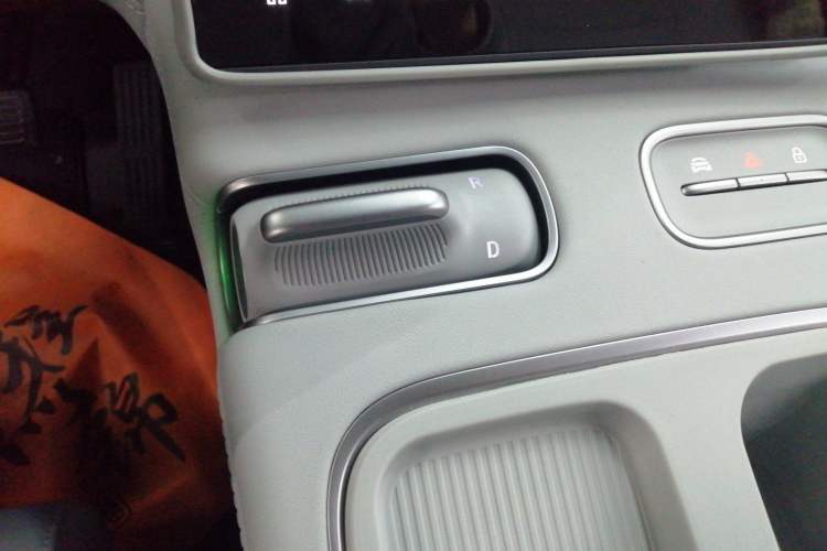 Used Nio ES6 2024 75 kWh
