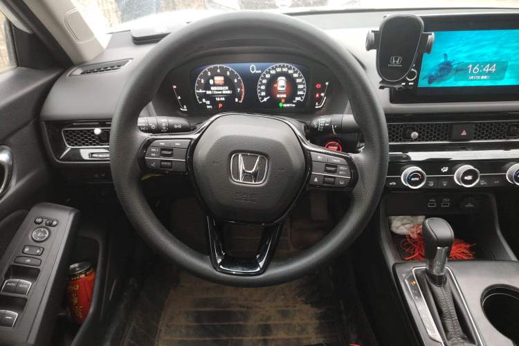 Used Honda Civic 2023 240TURBO CVT Dynamic · Center Stage Special Edition