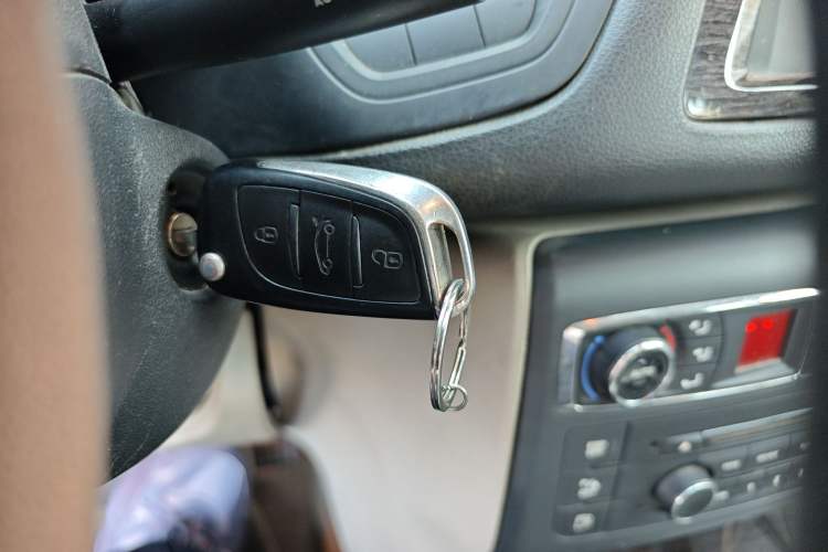 Used Citroen C5 2013 2.0L Automatic Luxury Model Vehicle Key