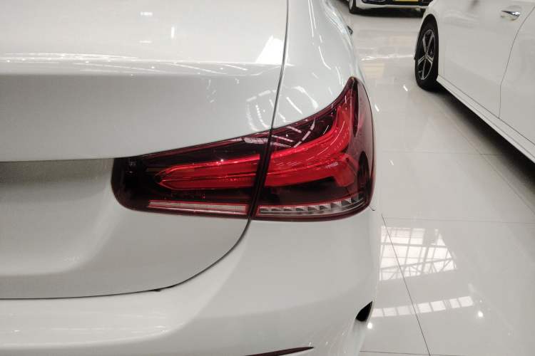 Used Mercedes-Benz A-Class 2021 A 200 L Sport Sedan Fashion Model Exterior 3