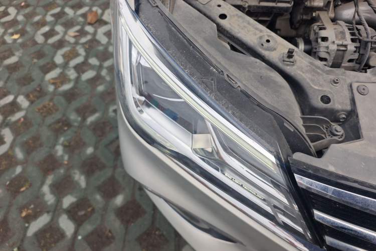 Used Roewe i5 2020 1.5L Manual 4G Connect Leehao Flagship Edition