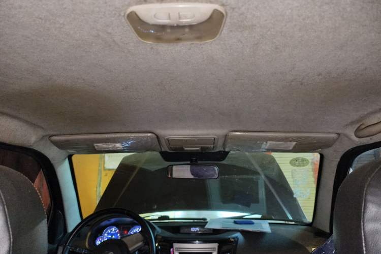 Used Zxauto Grandtiger 2018 2.5T Off-Road Diesel National V Two-Wheel Drive Standard Version Big Double Cab SD4V25R-100 Headliner