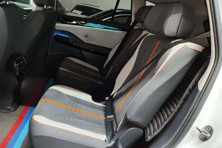 Used Volkswagen ID.6 CROZZ 2021 Revised Version Long-Range PRO Edition