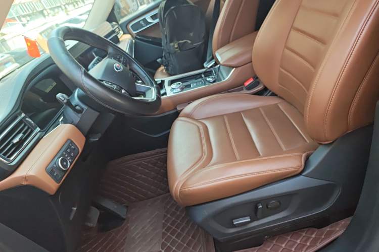 Used Ford Explorer 2023 EcoBoost 285 4x4 Trend Plus Edition 6 Seats
