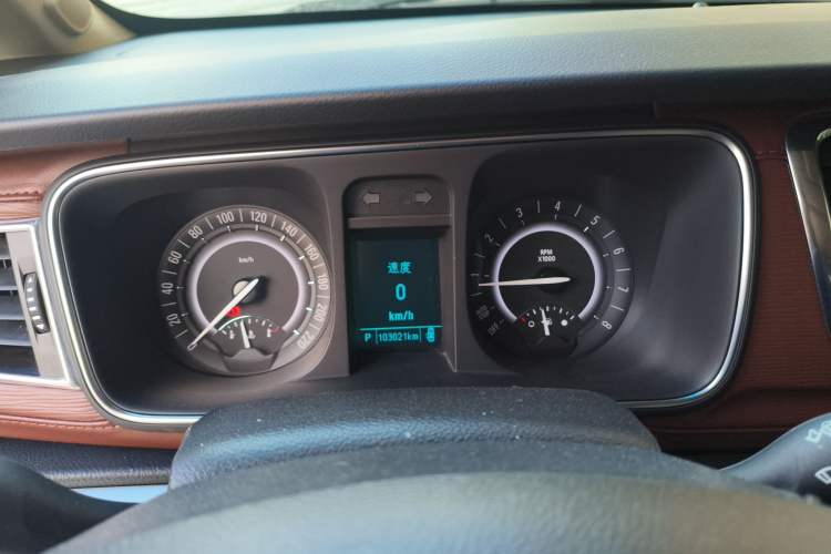 Used Buick GL8 2017 25S Luxury Version China V Standard Instrument Cluster