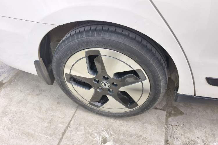 Used Dongfeng Aeolus E70 2023 Revised PRO Smart Drive Version