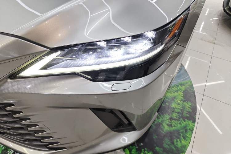 Used Lexus RX New Energy 2023 450h+ Four-Wheel Drive Enjoyment Edition Left Front Headlight
