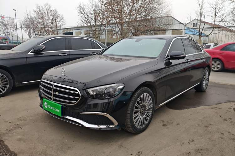 Used Mercedes-Benz E-Class 2018 Facelift E 300 L Luxury Edition