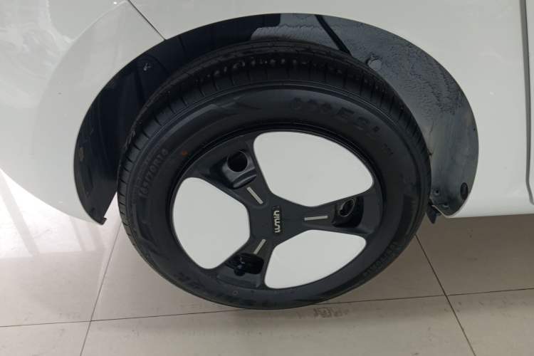 Used CHANGAN NEVO Lumin 2025 301km Honey Dew Edition Right Rear Wheel Hub