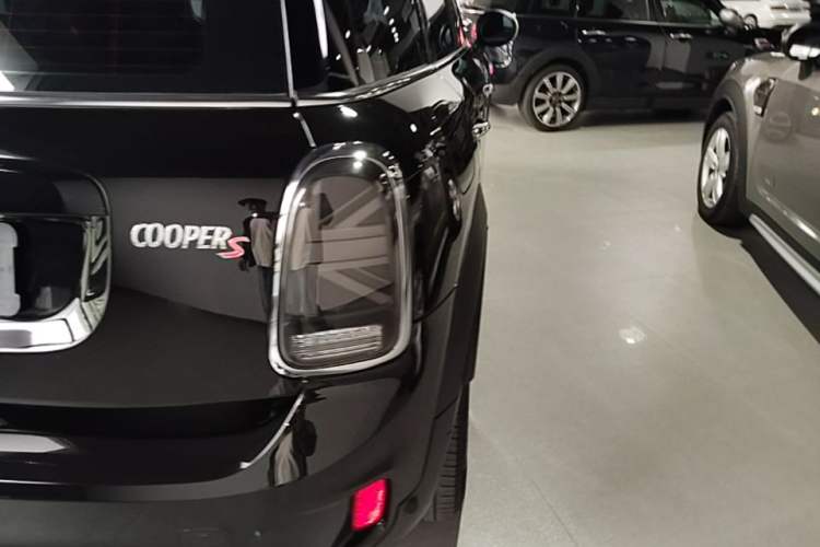Used MINI Countryman 2019 2.0T COOPER S ALL4 Classic Edition
