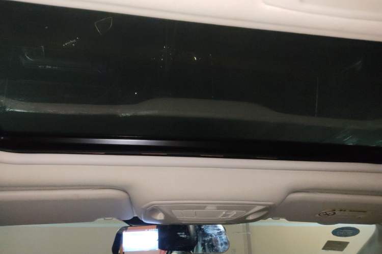 Used Ford Focus 2017 Hatchback 1.6L Automatic Fashion Edition Smart Drive Version
