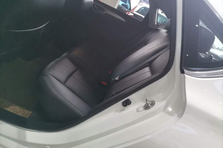 Used Nissan Sylphy 2019 Classic 1.6XE CVT Comfort Edition Left Rear Seat