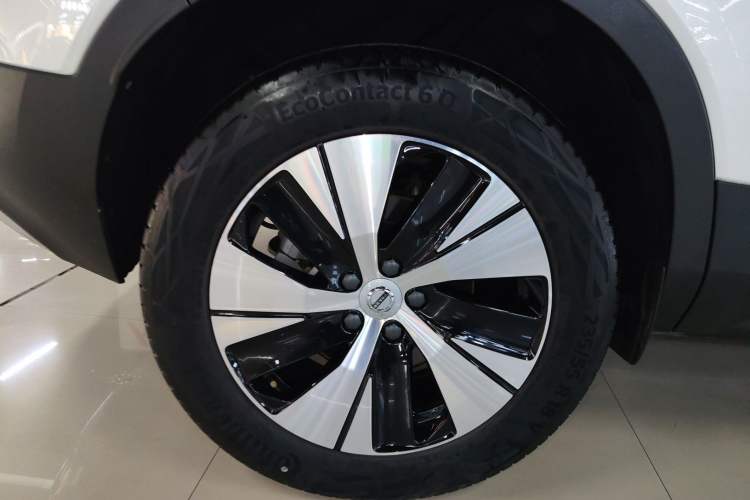 Used Volvo XC40 2023 B3 Zhiyuan Luxury Edition Right Rear Wheel Hub