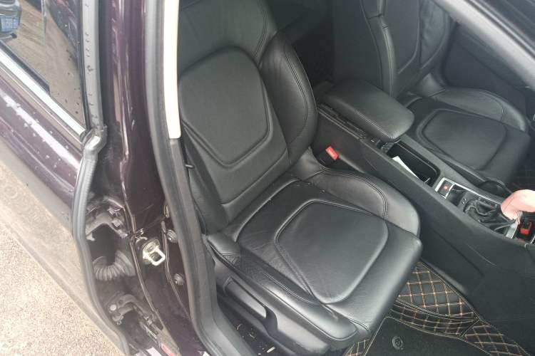 Used DS 5LS 2015 1.6T Elegant Edition THP160
