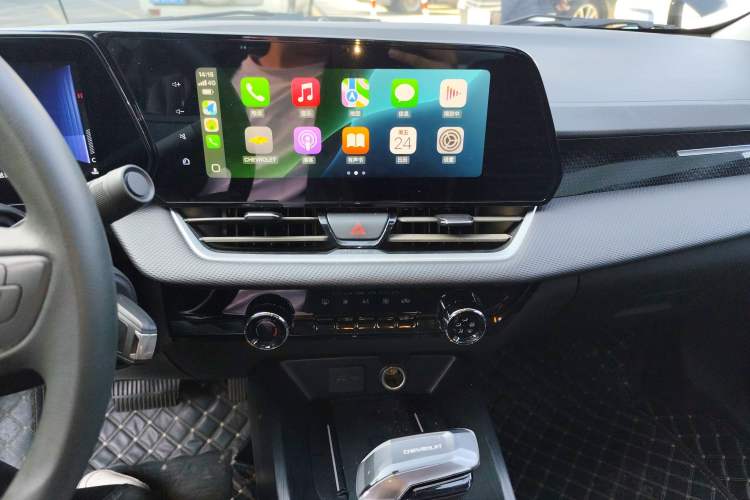 Used Chevrolet Monza 2023 1.5L Dual-Clutch Enjoyment Edition Audio And AC Panel