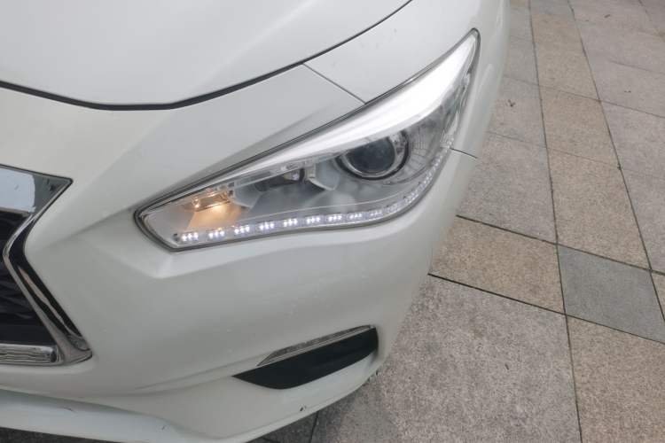 Used Infiniti Q50L 2018 2.0T Comfort Edition China VI Standard