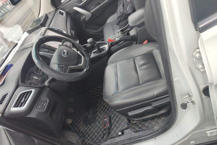 Used SWM X7 2016 1.5T Manual Luxury Edition 7 Seats
