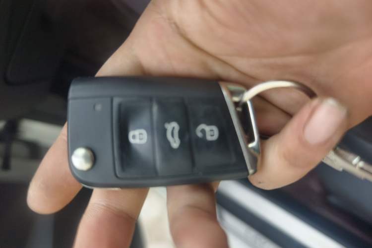 Used Volkswagen Lavida 2021 1.5L Automatic Comfort Edition Vehicle Key