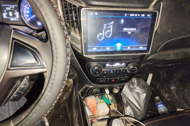 Used CHANGAN CS15 2016 1.5L Manual Fashion Edition
