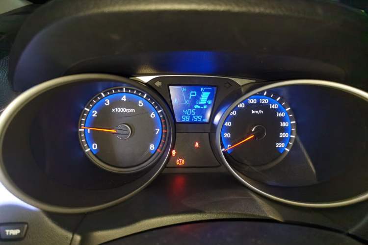 Used Hyundai ix35 2013 2.0L Automatic Two-Wheel Drive Smart GLS China IV Standard