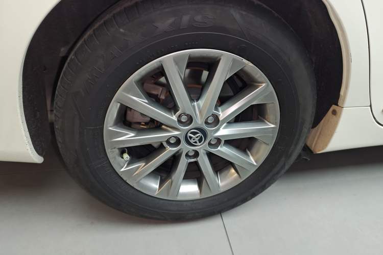 Used Toyota Camry 2016 2.0G 10th Anniversary Luxury Edition