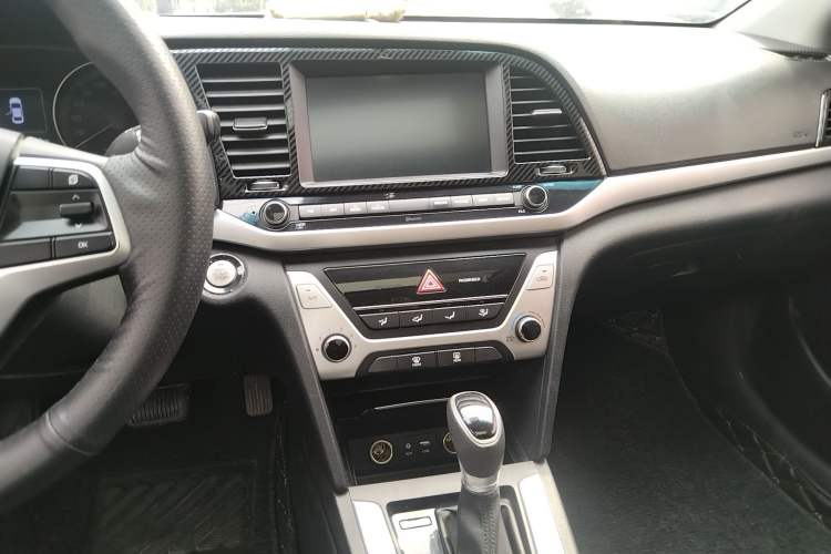 Used Hyundai Elantra (6th Generation / Lingdong) 2016 1.6L Automatic ZhiXuan – Elite Version
