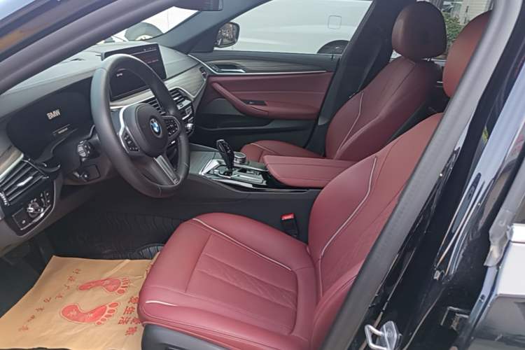 Used BMW 5 Series 2022 Restyled 530Li Leading Edition M Sport Package